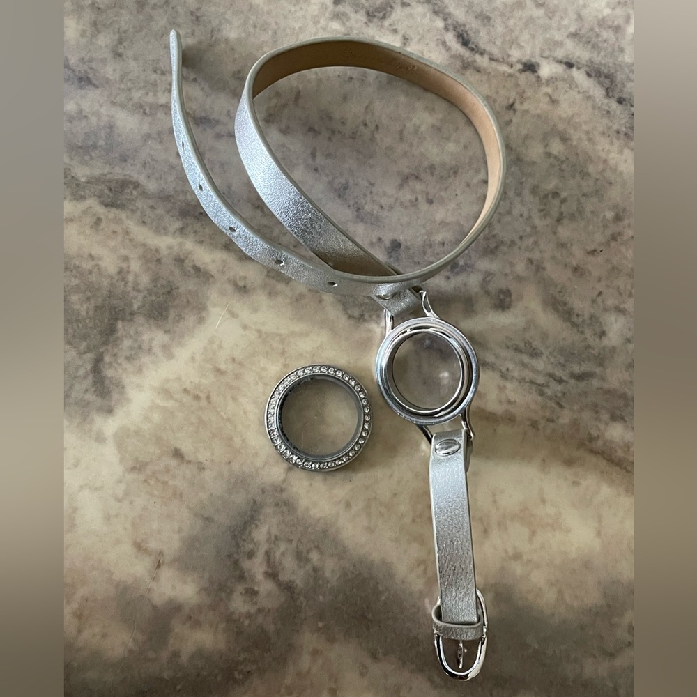 Origami owl silver wrist wrap